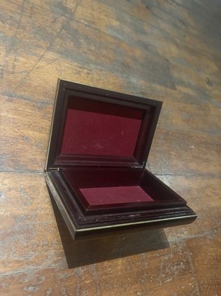 Cofanetto portagioie decorato