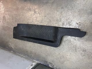 Escalón Opel Vivaro 2018