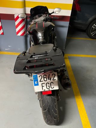 Moto deportiva Hyosung GT 650 R