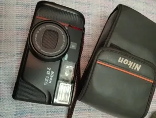 Cámara Nikon TW Zoom 35-80mm