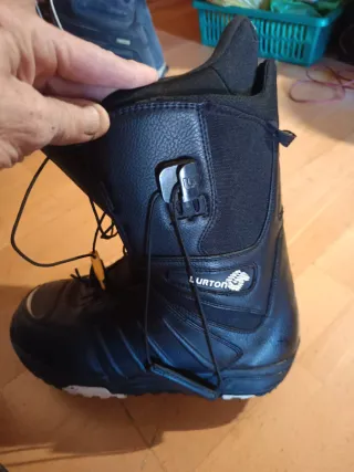 GRAN OPORTUNIDAD!! Tablas Snow + fijaciones +2 Pa