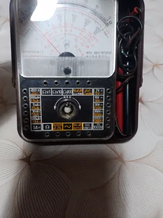 Multímetro Analógico Vintage