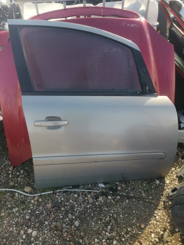 Puertas delanteras Opel Zafira B