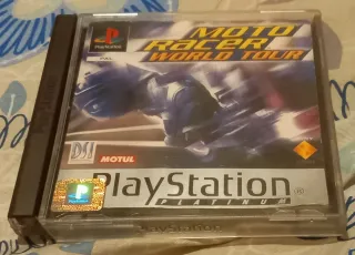Moto Racer World Tour per PS1. Versione Platinum