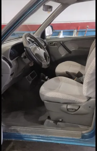 Nissan Terrano II 1995