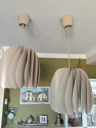 Lámpara de techo beige