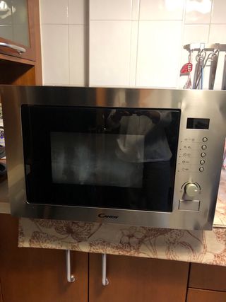 Microondas Candy 25litros Sin Estrenar