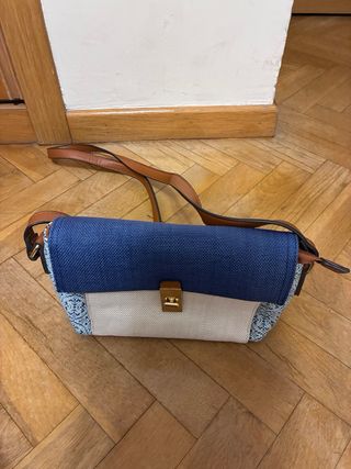 Bolso Parfois azul y blanco