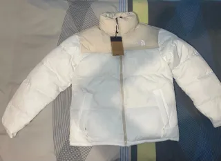 Cazadora The North Face Beige y Blanca