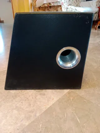 Cajón Subwoofer