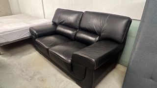 Sofá polipiel negro