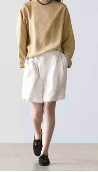 Bermuda Massimo Dutti Lino Mujer Beige