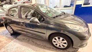 Peugeot 207 2012