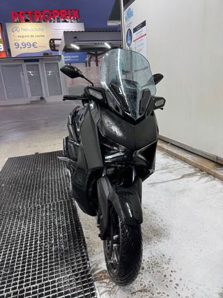 Yamaha XMAX 300 2024 - 15.000 km