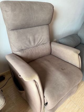 2 Poltrone Elettriche Singole