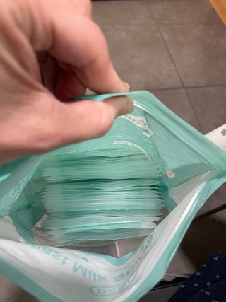 Pack Sacaleches, bolsas, neceser de conservación..