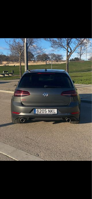 Volkswagen Golf GTI 2019 245cv DSG