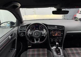 Volkswagen Golf GTI 2019 245cv DSG