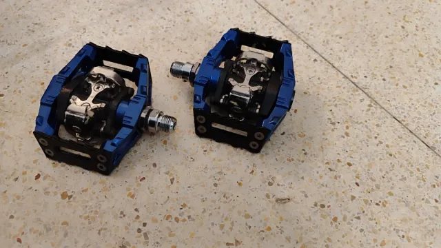 Pedales autimaticos Shimano DX Enduro