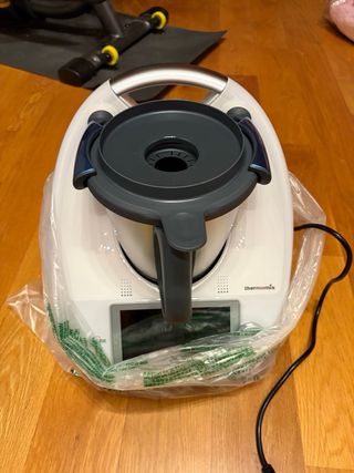 Vorwerk Thermomix TM6 sin estrenar