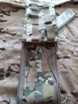 Bolsa táctica con diseño multicam Rhino Rescue