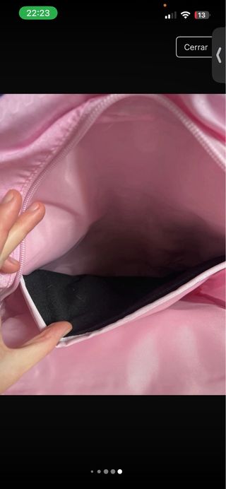 Mochila rosa Reebok con neceser