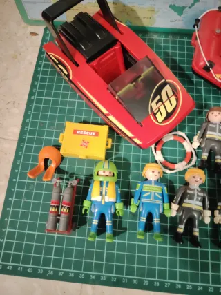 Playmobil Rescate Barco y lancha. Muñecos