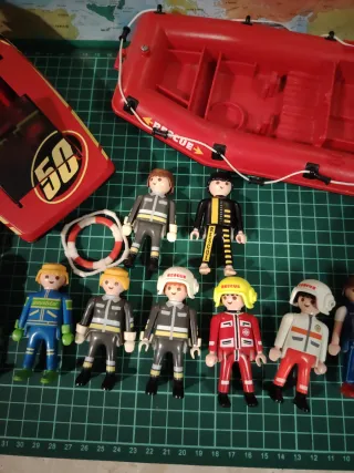 Playmobil Rescate Barco y lancha. Muñecos