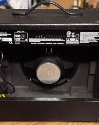 Amplificador Harley Benton HB-40R 40W c/ Reverb