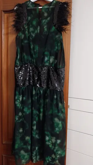 Vestido fiesta lentejuelas y plumas Talla XL