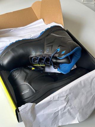 Botas de seguridad FORLI negras y azules