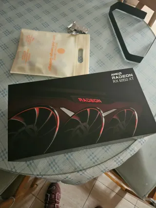 Tarjeta Gráfica AMD Radeon 6950xt