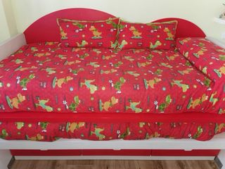 Cama nido infantil con cajones roja y blanca