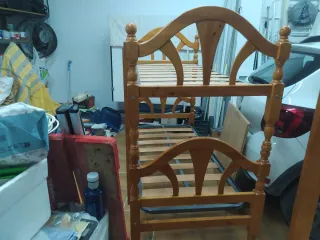 Litera madera provenzal prácticamente nueva