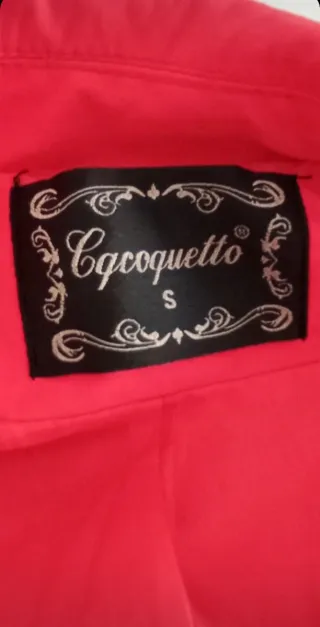 Gabardina roja talla S
