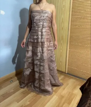 Vestido de fiesta El Corte Inglés beige