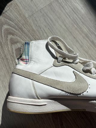 Nike Bambas Blancas con Detalle Azul