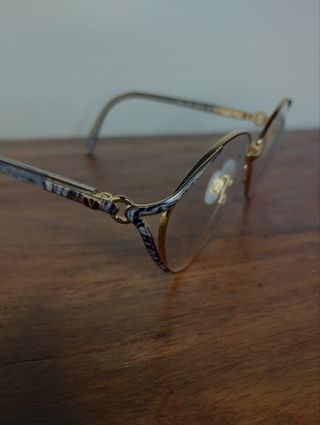 Gafas Valentino Años 80-90s Montura Dorada