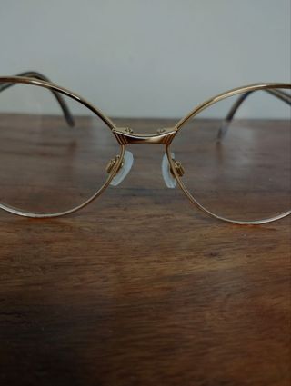 Gafas Valentino Años 80-90s Montura Dorada