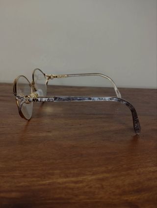 Gafas Valentino Años 80-90s Montura Dorada