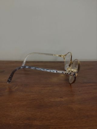 Gafas Valentino Años 80-90s Montura Dorada