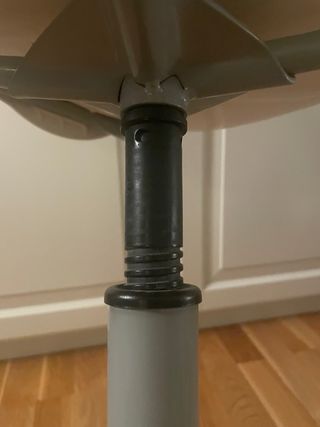 Silla de estudio giratoria blanca