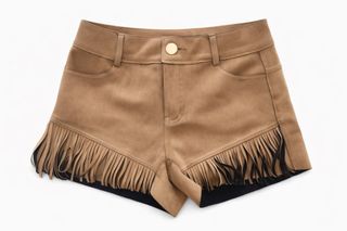 Calções com franjas