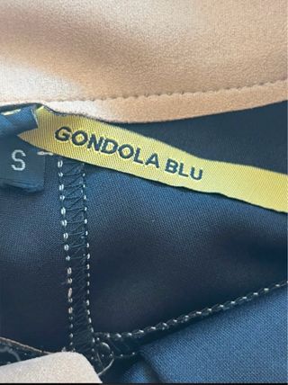 Calções com franjas