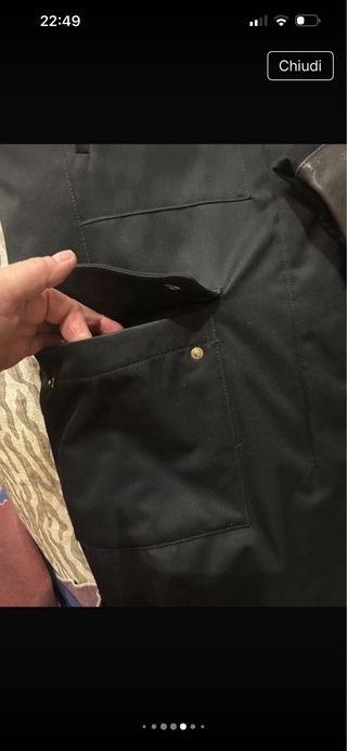 Cappotto in tessuto tecnico con pelle