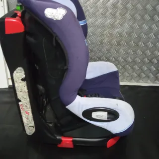 Seggiolino auto girevole Bebe Confort Axis