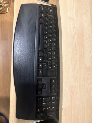 Ordenador Acer Aspire Torre Negra/Plata con mesa