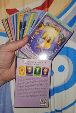 Oráculo Cristales y Ángeles Tarot Doreen Virtue