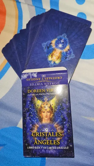 Oráculo Cristales y Ángeles Tarot Doreen Virtue