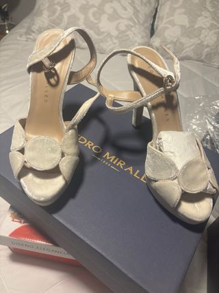 Zapatos de tacón Pedro Miralles sin estrenar